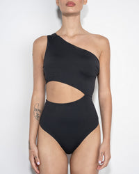 Venus Black