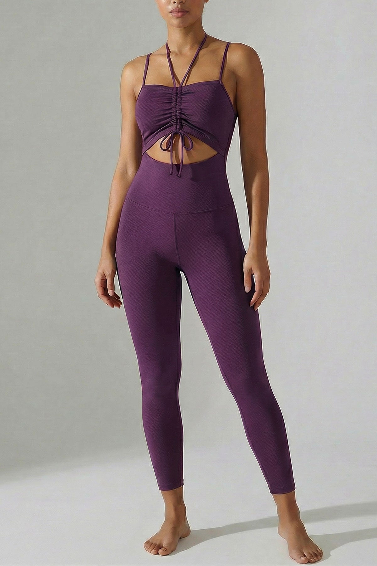 ZARIA Jumpsuit Wild Fig Purple лилав оформящ спортен гащеризон с връзки в предната част и премахващи се подплънки | TheAmu